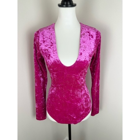 NWOT Good American Crushed Velvet Bodysuit in Fuchsia Pink XS - Picture 1 of 9